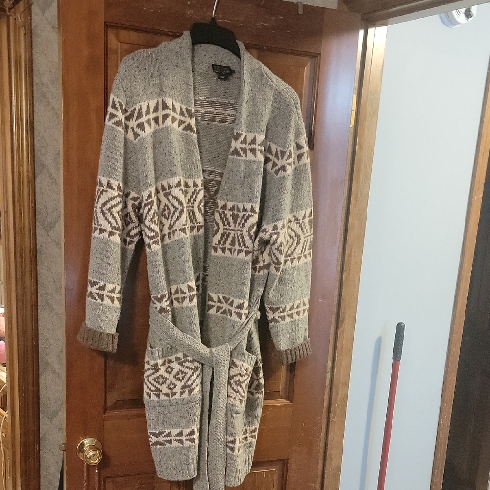 Pendleton Gray Woolen Knit Cardigan